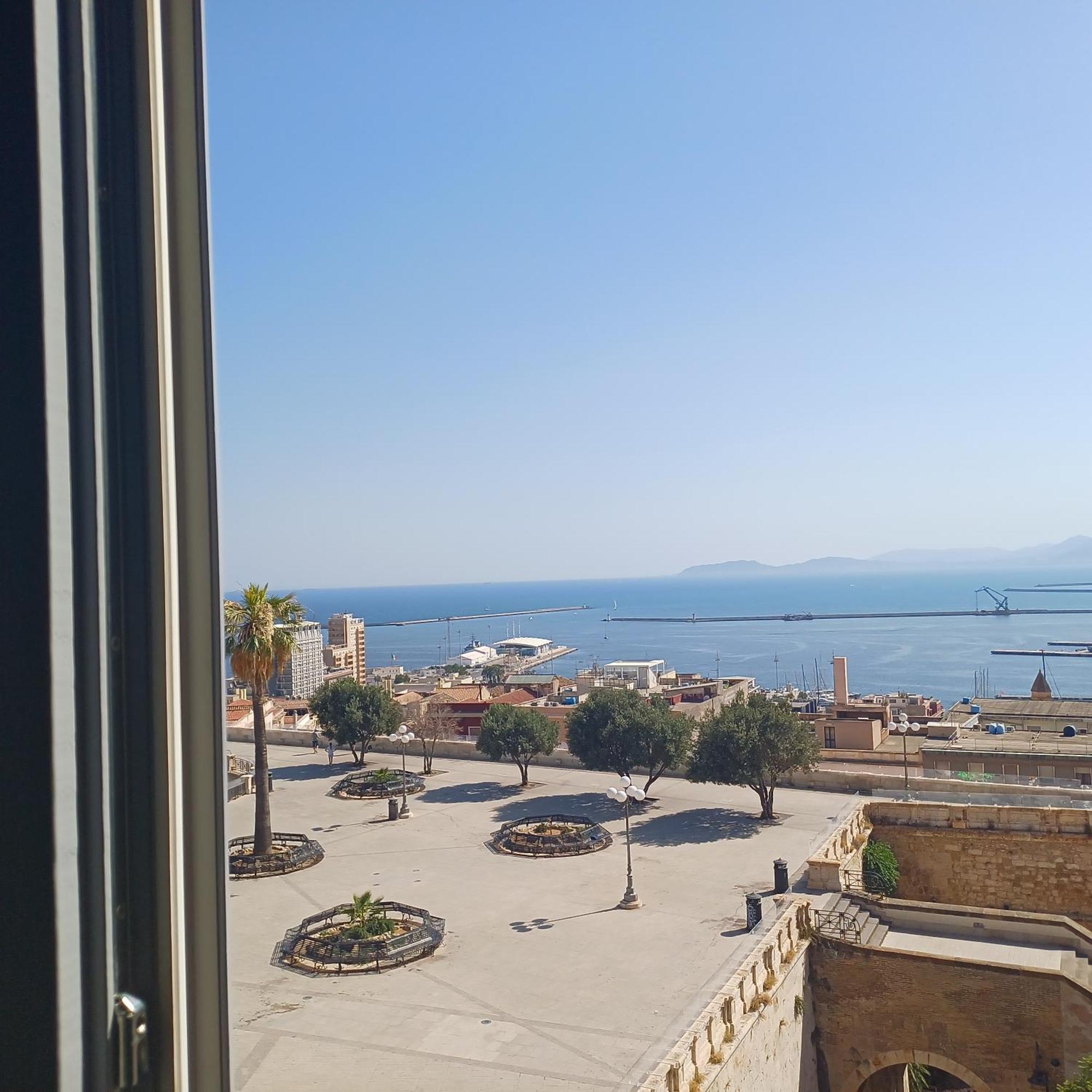 Hotel Palazzo Boyl 1840 Cagliari Zewnętrze zdjęcie